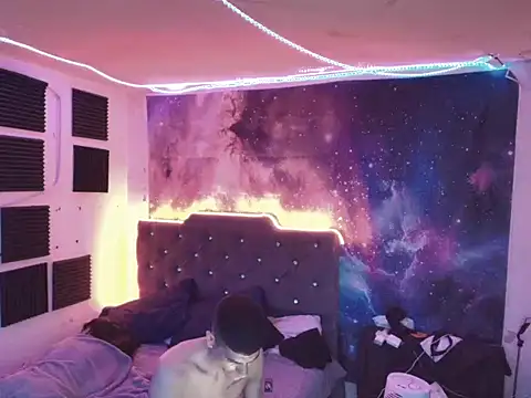 Megaman77777 online show from 11-21-25, 07:40