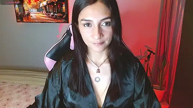 Mei Kelly online show from 10-22-25, 01:49