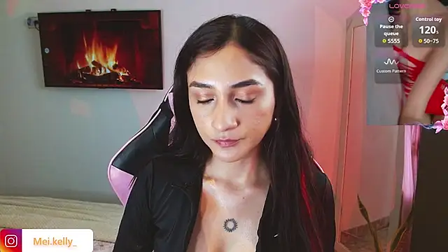 Mei Kelly online show from 11-08-25, 09:18