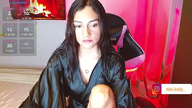 Mei Kelly online show from 09-20-25, 02:16