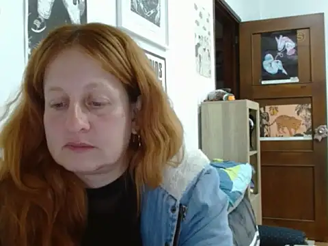 ViioletaMora online show from 05-19-26, 01:56