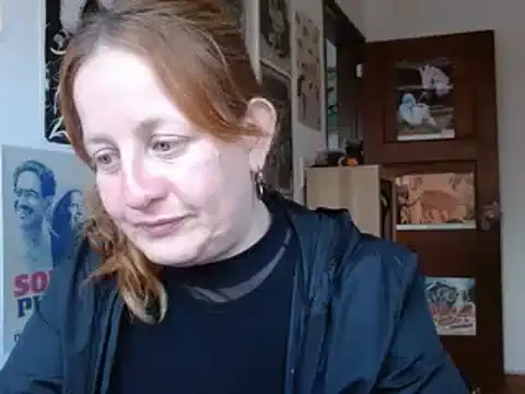 Snapshot of ViioletaMora chatting on 06-25-26, 10:15 ViioletaMora online show from 06-25-26, 10:15