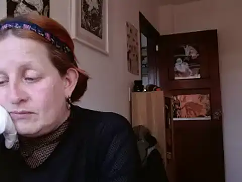 ViioletaMora online show from 03-11-26, 10:04