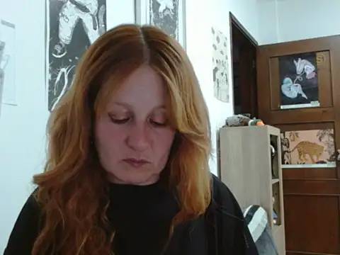 ViioletaMora online show from 05-17-26, 05:40