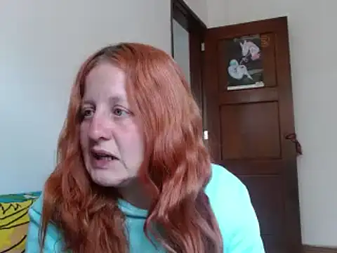 ViioletaMora online show from 10-21-25, 07:35