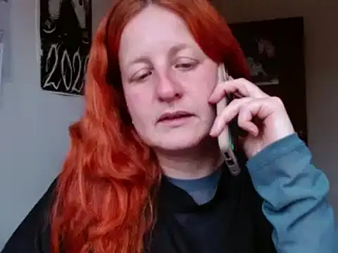 Snapshot of ViioletaMora chatting on 02-06-26, 10:28 ViioletaMora online show from 02-06-26, 10:28