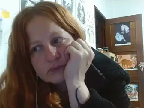 Snapshot of ViioletaMora chatting on 07-10-26, 04:56 ViioletaMora online show from 07-10-26, 04:56