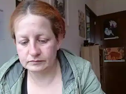 Snapshot of ViioletaMora chatting on 02-20-26, 06:43 ViioletaMora online show from 02-20-26, 06:43