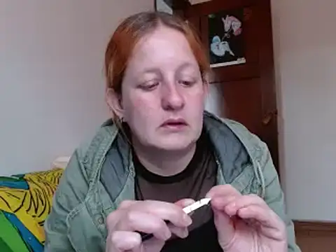 ViioletaMora online show from 12-04-25, 09:36