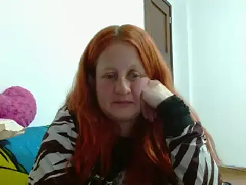 ViioletaMora online show from 09-26-25, 05:14