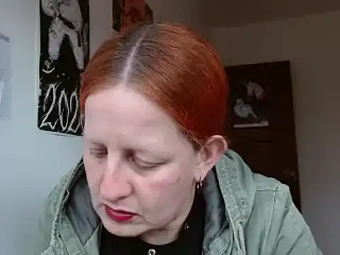 Snapshot of ViioletaMora chatting on 02-10-26, 07:35 ViioletaMora online show from 02-10-26, 07:35