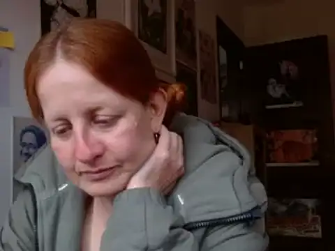Snapshot of ViioletaMora chatting on 07-15-26, 06:37 ViioletaMora online show from 07-15-26, 06:37