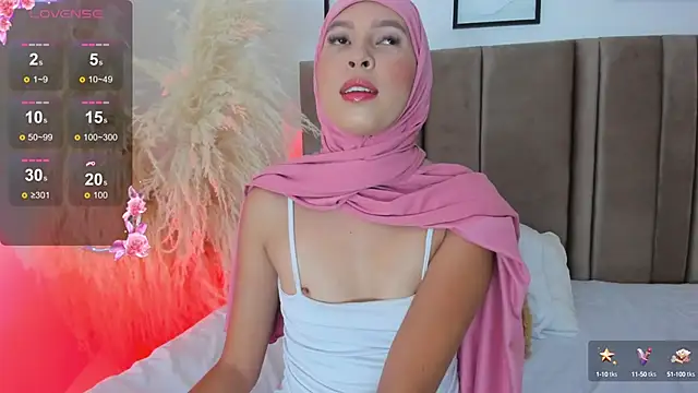 Snapshot of shann_a chatting on 03-05-25, 10:21 shann a online show from 03-05-25, 10:21