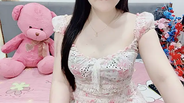 Snapshot of Funikio chatting on 02-13-26, 02:55 Funikio online show from 02-13-26, 02:55