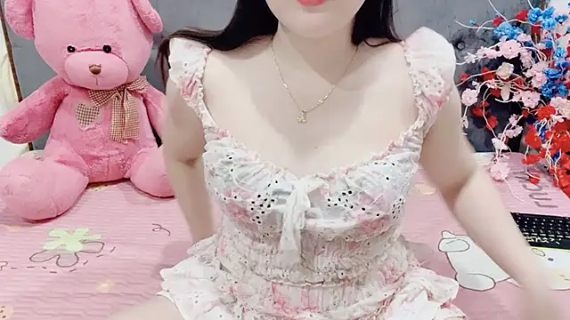 Snapshot of Funikio chatting on 02-22-26, 01:41 Funikio online show from 02-22-26, 01:41