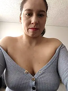 Zoe Nasty online show from 12-05-25, 01:53