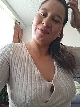 Snapshot of Zoe_Nasty chatting on 05-01-26, 12:43 Zoe Nasty online show from 05-01-26, 12:43
