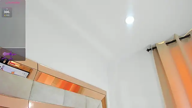 Salomethompson- online show from 09-30-25, 06:58