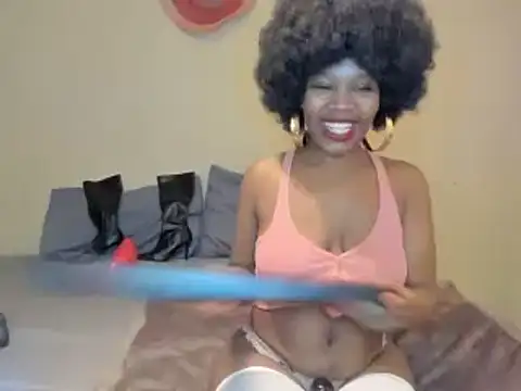 Snapshot of AfricanSquirtingQueen chatting on 06-24-26, 05:55 AfricanSquirtingQueen online show from 06-24-26, 05:55