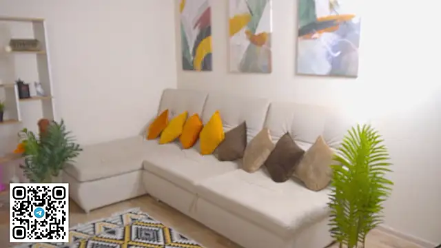 Snapshot of oliviabr0wn0 chatting on 02-09-26, 02:09 oliviabr0wn0 online show from 02-09-26, 02:09