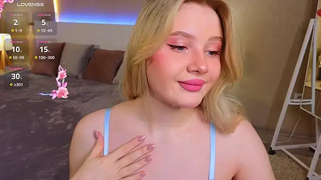 oliviabr0wn0 online show from 02-17-25, 02:09