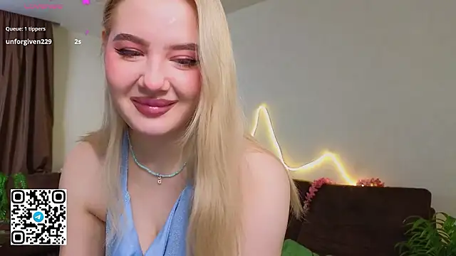 Snapshot of oliviabr0wn0 chatting on 02-27-26, 02:12 oliviabr0wn0 online show from 02-27-26, 02:12