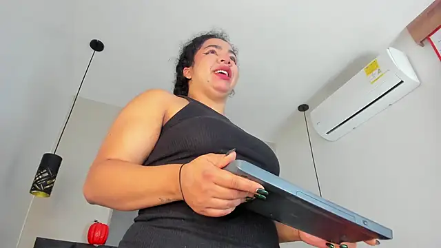 memphiswilliam online show from 10-27-25, 02:45