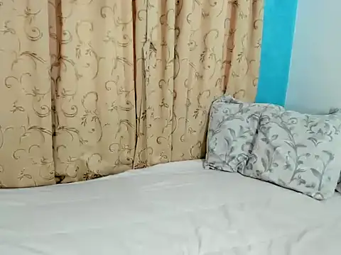 Snapshot of MonicaGarcia_ chatting on 03-10-25, 11:01 MonicaGarcia online show from 03-10-25, 11:01