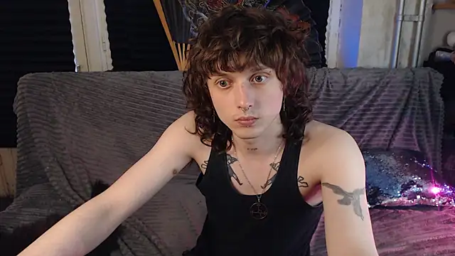 Snapshot of axxxturel chatting on 05-27-26, 01:57 axxxturel online show from 05-27-26, 01:57
