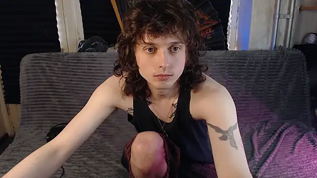 Snapshot of axxxturel chatting on 06-01-26, 01:33 axxxturel online show from 06-01-26, 01:33