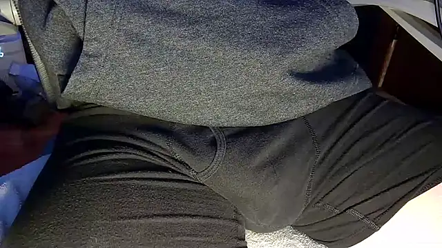 Snapshot of Stix_Zadinia chatting on 09-30-25, 05:13 Stix Zadinia online show from 09-30-25, 05:13