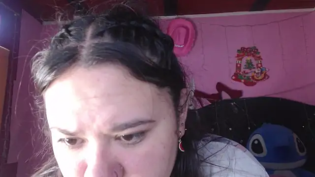 NikkiRous  online show from 09-10-25, 12:37