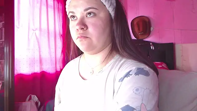 NikkiRous  online show from 02-14-26, 01:33