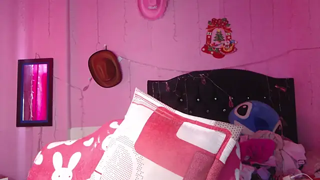 NikkiRous  online show from 11-25-25, 01:11