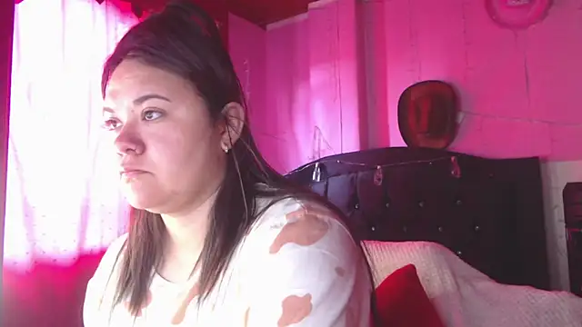 NikkiRous  online show from 05-21-26, 01:52