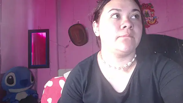 NikkiRous  online show from 11-04-25, 01:15