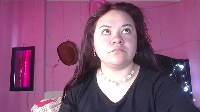 NikkiRous  online show from 11-10-25, 01:16