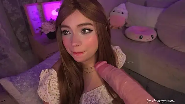 Cheerrysweett online show from 04-18-26, 12:24