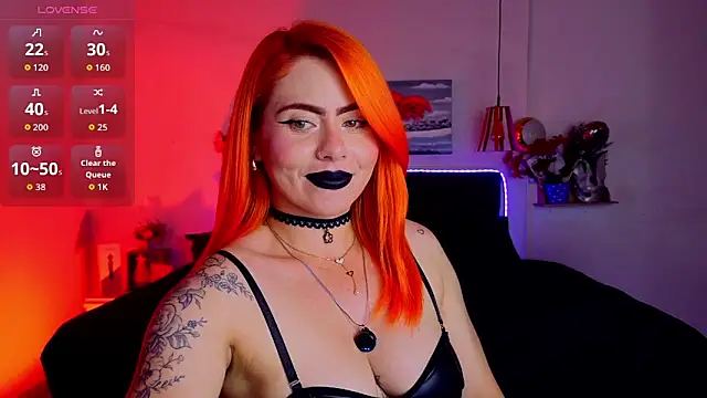 Snapshot of Dulce_charlottee chatting on 10-24-25, 07:46 Dulce charlottee online show from 10-24-25, 07:46