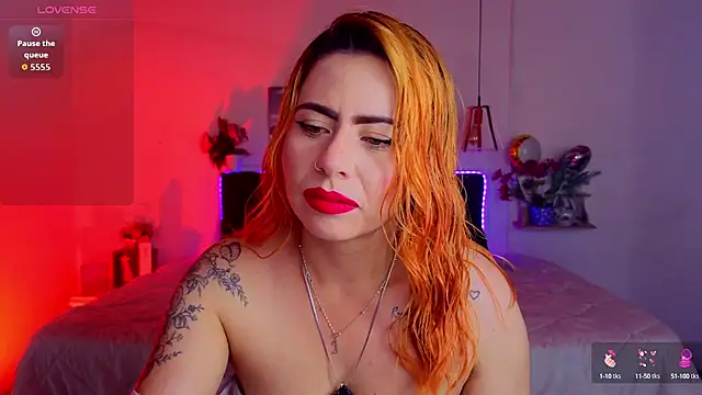 Snapshot of Dulce_charlottee chatting on 10-12-25, 07:37 Dulce charlottee online show from 10-12-25, 07:37