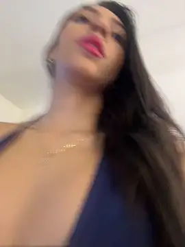 Ema azel online show from 06-12-26, 11:52