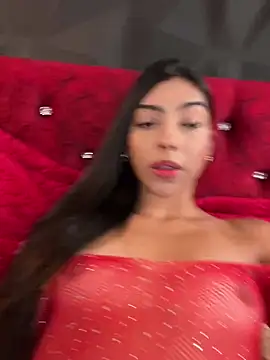 Snapshot of Ema_azel chatting on 09-12-25, 01:44 Ema azel online show from 09-12-25, 01:44