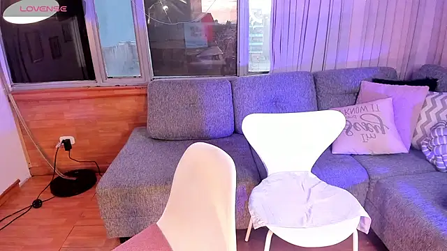 cami cruzz online show from 09-24-25, 10:27