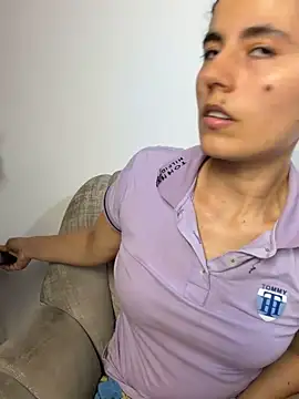 Snapshot of kanela3434 chatting on 02-10-26, 05:56 kanela3434 online show from 02-10-26, 05:56