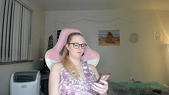 Snapshot of AudreyMadisonX chatting on 03-08-25, 04:56 AudreyMadisonX online show from 03-08-25, 04:56