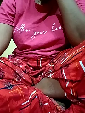 Snapshot of Im_Cute chatting on 02-22-25, 07:25 Im Cute online show from 02-22-25, 07:25
