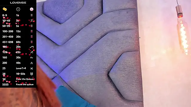 AilishBenson online show from 10-27-25, 07:48