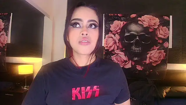 EvaaFoxxy1 online show from 06-13-26, 11:52