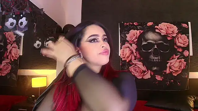 EvaaFoxxy1 online show from 06-27-26, 11:49