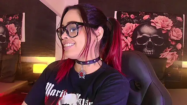 EvaaFoxxy1 online show from 04-22-26, 12:34